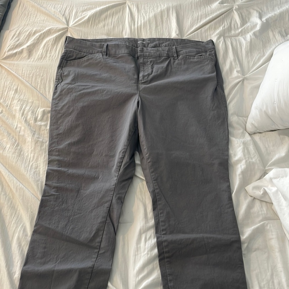 Grey Old Navy Pixie Pants